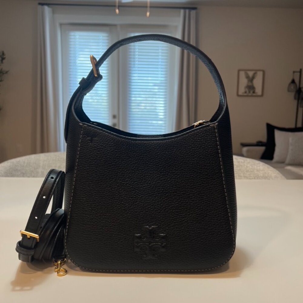 Tory Burch Small Thea Bucket Bag Crossbody In Black